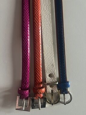 Women’s Slim Faux-Snakeskin Belt in Fuchsia, Orange, White & Blue
